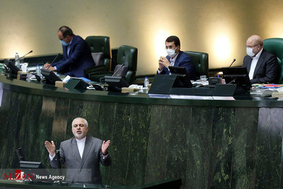 حضور محمد جواد ظریف وزیر امور خارجه در جلسه علنی مجلس شورای اسلامی به ریاست محمد باقر قالیباف