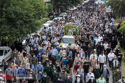 حضور مردم شهید پرور ساری در مراسم تشییع پیکر‌های مطهر شهیدان مدافع حرم سعید کمالی و علی جمشیدی