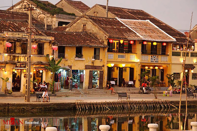 کانال آبی هوی آن - مرکز ماهیگیری، روستایی و گردشگری در سواحل دریای جنوبی چین در کشور ویتنام قرار گرفته است - به عنوان ونیز ویتنام نیز گاها نامیده می شوند.