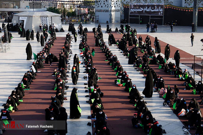 اجتماع بزرگ زنان عاشورایی در میدان امام حسین (ع)