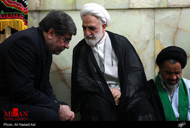 حجت الاسلام اژیه و علی جنتی وزیر ارشاد در مراسم سالگرد ارتحال آیت الله محمدی گیلانی 