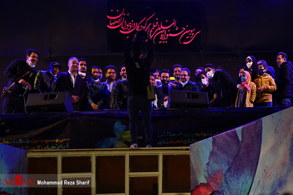 آیین افتتاحیه سی و سومین جشنواره فیلم‌های کودکان و نوجوانان بدون حضور مردم و بر روی پشت بام فرهنگسرا - اصفهان