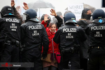 اعتراضات در برلین به محدودیت های دوران کرونا.