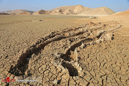 خشک شدن آب سد خاکی عبدل آباد - بجنورد
