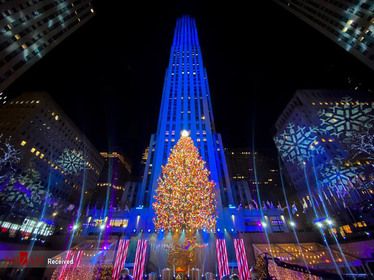 درخت کریسمس در نیویورک.