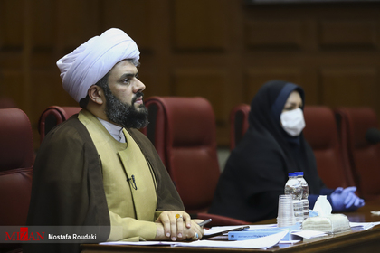 هفتمین جلسه دادگاه رسیدگی به اتهامات میرعلی اشرف پوری حسینی رییس پیشین سازمان خصوصی سازی به ریاست قاضی جواهری