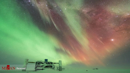 عکاس : بنجامین ابرهارت (ویرایش: مارتین هک) - شب قطب جنوب