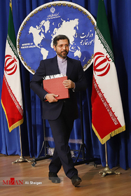 سعید خطیب‌زاده سخنگوی وزارت امور خارجه در نشست خبری 