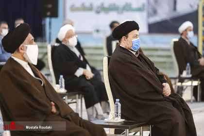 تجدید میثاق رئیس قوه قضاییه و مسئولان قضایی با آرمان‌های امام خمینی (ره)
