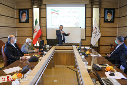 بازدید خبرنگاران از دومین برج خشک نیروگاه شهید مفتح - همدان
