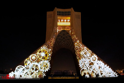 نورپردازی برج آزادی به مناسبت سالروز پیروزی انقلاب اسلامی

