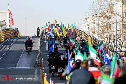 آغاز راهپیمایی ۲۲ بهمن در تهران
