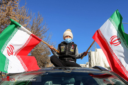 راهپیمایی خودرویی به مناسبت ۲۲ بهمن در بجنورد