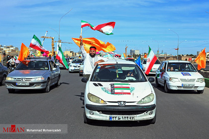 راهپیمایی خودرویی به مناسبت ۲۲ بهمن در قم