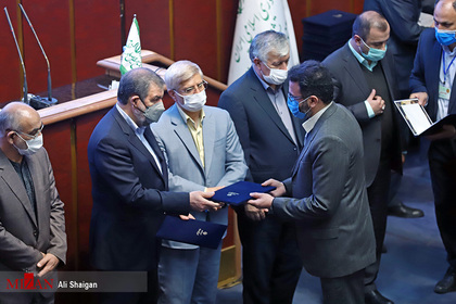آیین تقدیر از برگزیدگان اولین جمع سپاری نخبگانی دبیرخانه مجمع تشخیص مصلحت
