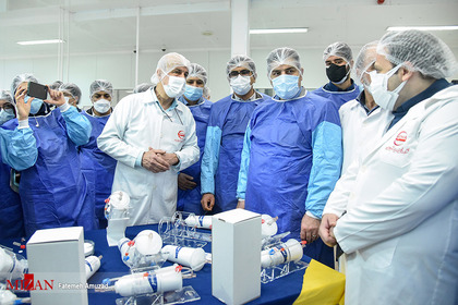 افتتاح نخستین خط تولید قطعات مجموعه دیالیز با پلیمر در هلال‌احمر
