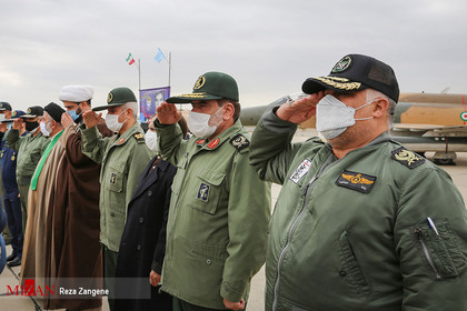 مراسم استقبال از پیکر مطهر خلبان شهید  بیرجند بیک محمدی  - همدان
