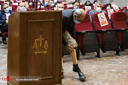 اولین دادگاه رسیدگی به دادخواست ۴۲ نفر از اعضای سابق گروهک و فرقه تروریستی منافقین به سرکردگی مریم و مسعود رجوی و جمعی از اعضای کادر ارشد این گروهک