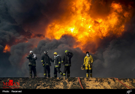 آتش گرفتن مخازن نفتی لیبی توسط داعش