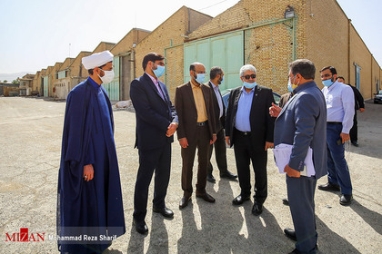 سعید عمرانی معاون قضایی دادستان کل کشور در بازدید  از یک کارخانه لوازم خانگی در اصفهان