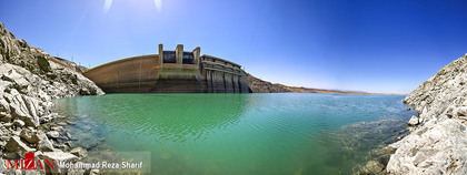 کاهش آب مخزن سد زاینده رود - اصفهان
