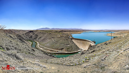 کاهش آب مخزن سد زاینده رود - اصفهان
