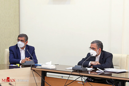 دیدار رئیس قوه قضاییه با فعالان اقتصادی و تولیدکنندگان استان همدان
