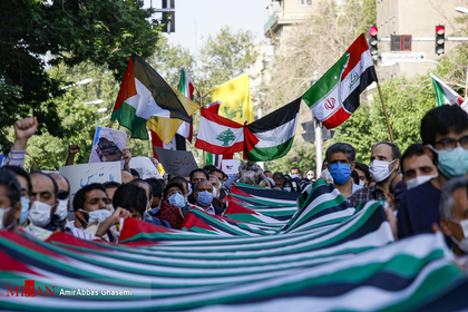 راهپیمایی نمازگزاران تهرانی در حمایت از مردم فلسطین
