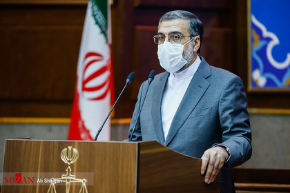 غلامحسین اسماعیلی سخنگوی قوه قضاییه در چهل و چهارمین نشست خبری با خبرنگاران رسانه‌های مختلف