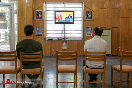 تماشای مناظره کاندیدا‌های انتخابات ریاست جمهوری ۱۴۰۰ - شیراز
