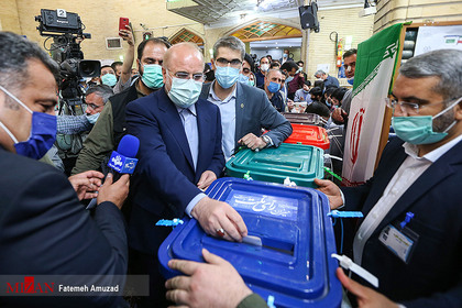 حضور محمد باقر قالیباف در انتخابات 1400