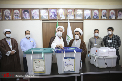 حضور حجت الاسلام و المسلمین عبدالمجید یزدی در انتخابات 1400