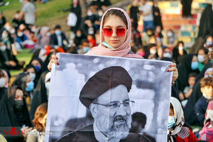 شادی مردم لرستان پس از پیروزی سیدابراهیم رئیسی در انتخابات