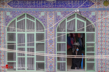 آیین سنتی برپایی خیمه‌های عزاداری ماه محرم در شهر زرقان - فارس
