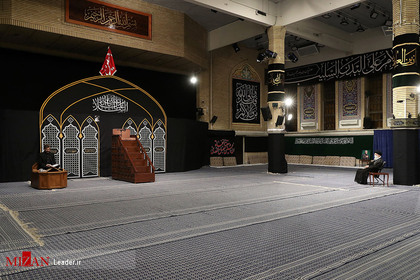 اولین شب مراسم عزاداری حضرت اباعبدالله الحسین (علیه‌السلام) در حسینیه امام خمینی
