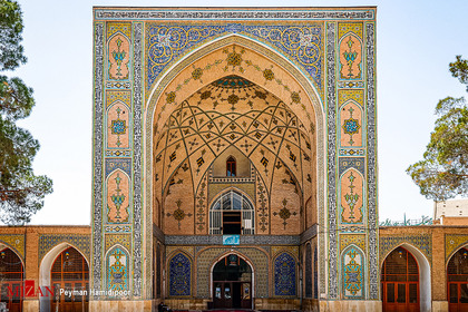 مسجد امام یا مسجد سلطانی واقع در مرکز شهر سمنان