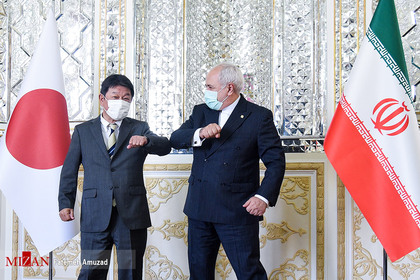 دیدار ظریف با وزیر امور خارجه ژاپن