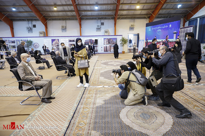 حضور عکاسان و خبرنگاران در مراسم آغاز سال تحصیلی جدید در دانشگاه صنعتی شریف 
