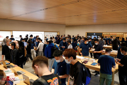 فروشگاه اپل استور در چین اقدام به فروش رسمی ایفون 13 نمود
