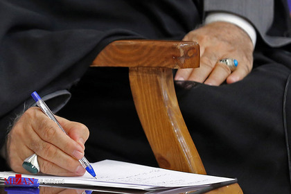 نشست صمیمی رئیس قوه قضاییه با قهرمانان المپیک، پارالمپیک و جهانی
