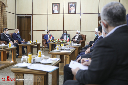 هیئت همراه  وزیر دادگستری عراق 