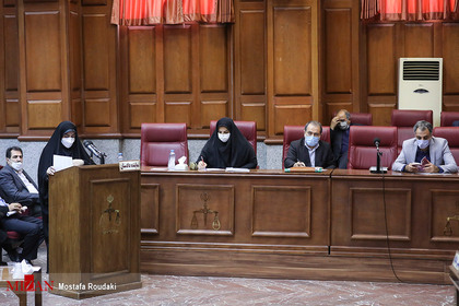 جلسه دادگاه رسیدگی به پرونده موسوم به ثبت سفارش خودرو
