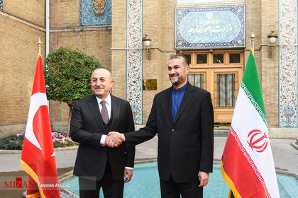 دیدار حسین امیرعبداللهیان وزیر امور خارجه ایران
 با مولود چاووش‌ اوغلو وزیر امور خارجه ترکیه
