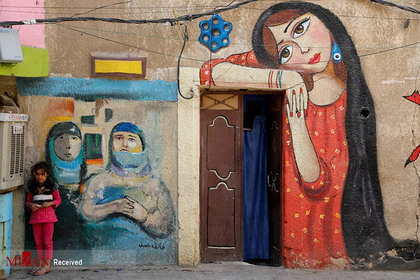 نقش‌های رنگارنگ بر دیوار - بغداد
