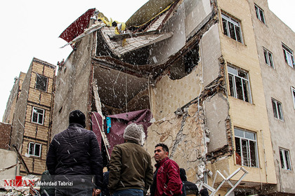 ریزش ساختمان ۴ طبقه - تبریز
