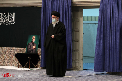 رهبر معظم انقلاب در اولین شب مراسم عزاداری حضرت فاطمه زهرا (سلام‌الله‌علیها) در حسینیه امام خمینی