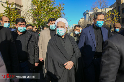 حضور حجت‌الاسلام والمسلمین محسنی اژه‌ای رییس قوه قضاییه در مراسم تشییع ۱۵۰ شهید دفاع مقدس در تهران
