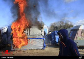 آتش زدن چادرهای مهاجران در فرانسه‎
