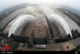جریان های سیل آسای رودخانه «زرد» در چین