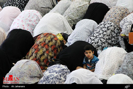 اقامه نماز عید سعید فطر در بوشهر 